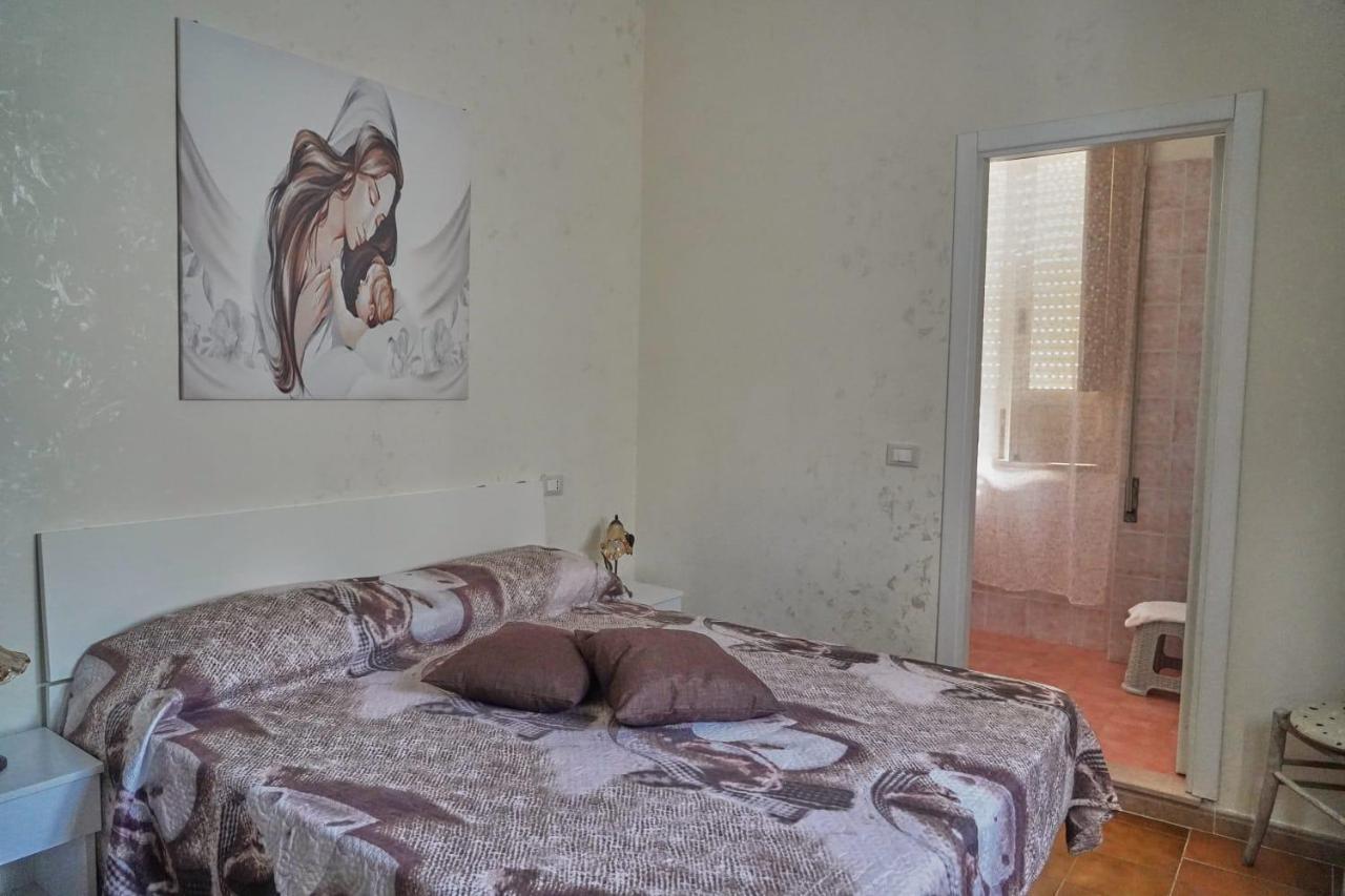 Le Stanze Di Ricci - Affittacamere Low Cost Lesina Dış mekan fotoğraf