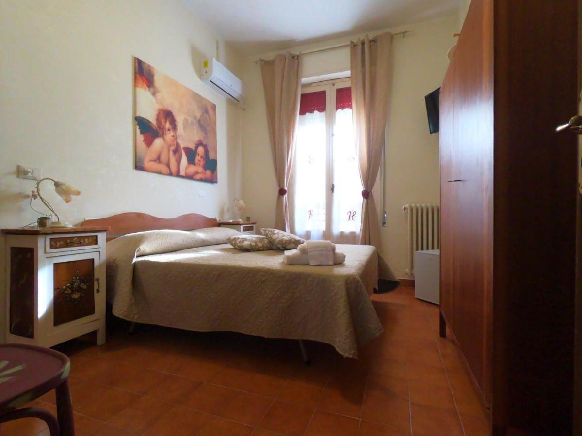 Le Stanze Di Ricci - Affittacamere Low Cost Lesina Dış mekan fotoğraf