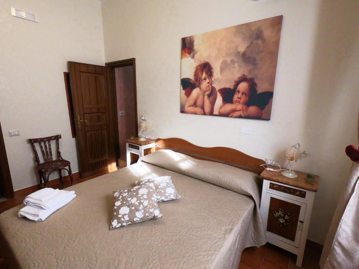 Le Stanze Di Ricci - Affittacamere Low Cost Lesina Dış mekan fotoğraf