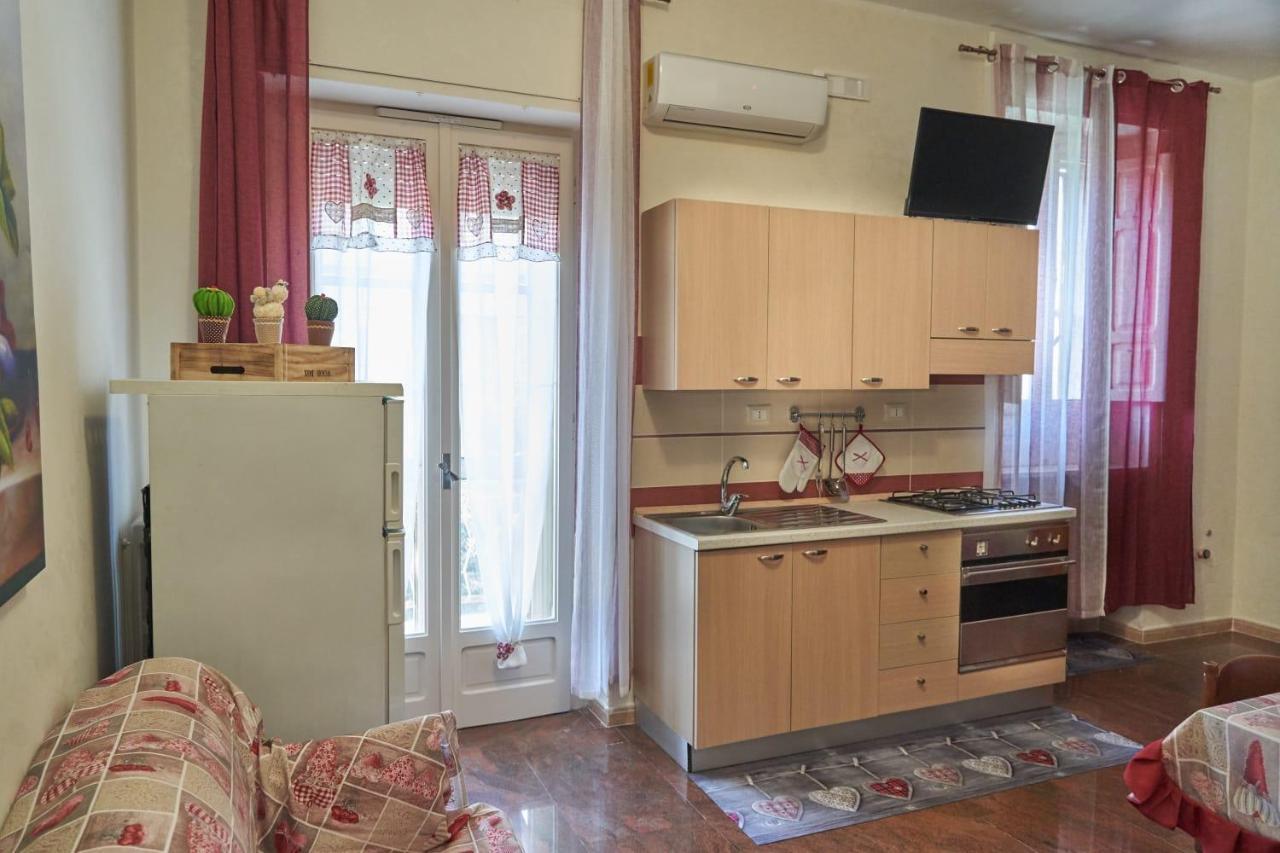 Le Stanze Di Ricci - Affittacamere Low Cost Lesina Dış mekan fotoğraf