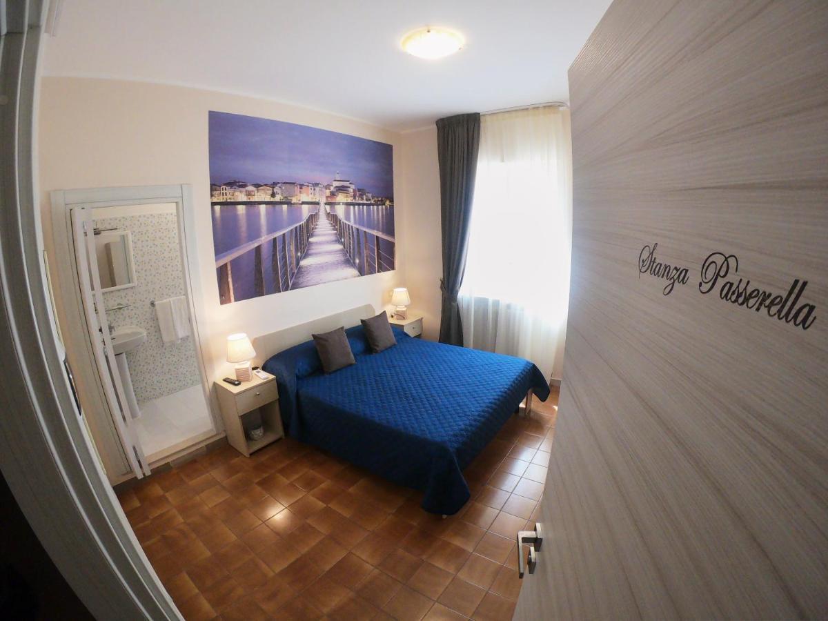 Le Stanze Di Ricci - Affittacamere Low Cost Lesina Dış mekan fotoğraf