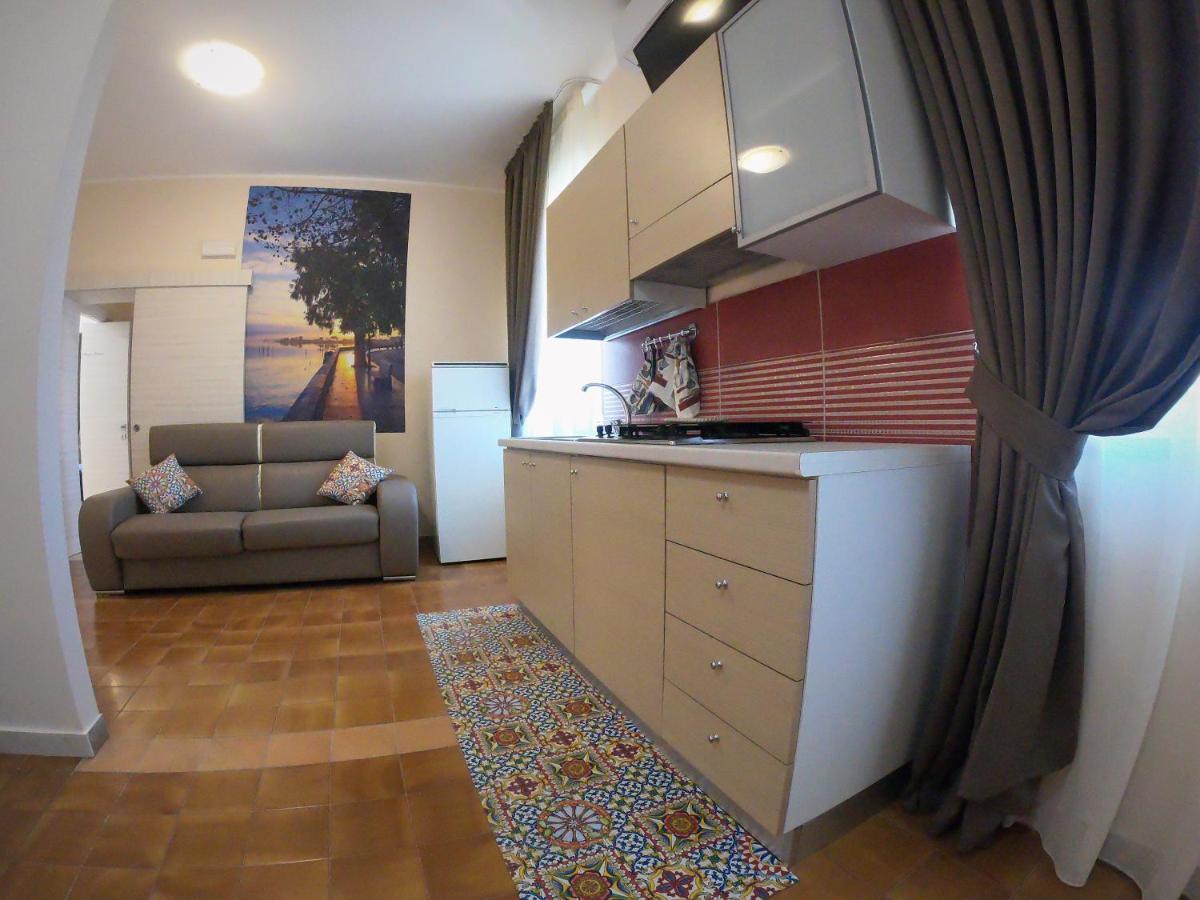 Le Stanze Di Ricci - Affittacamere Low Cost Lesina Dış mekan fotoğraf