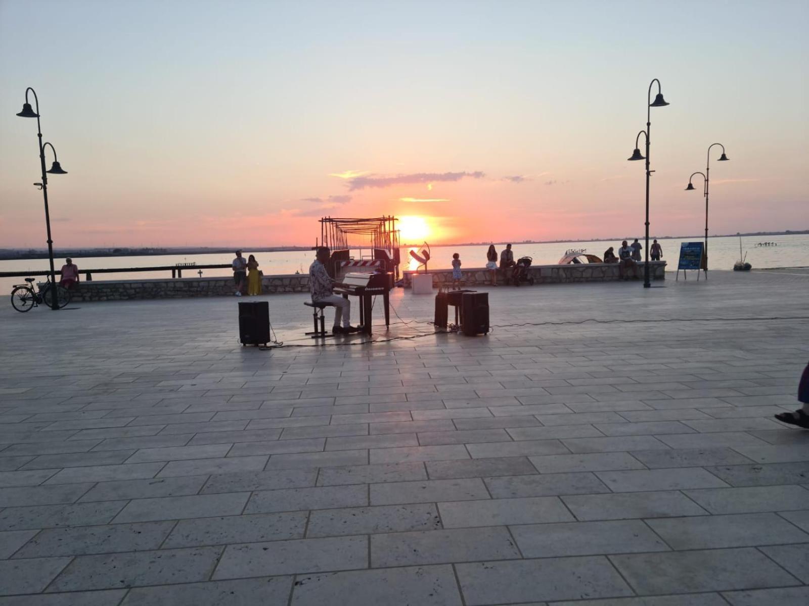 Le Stanze Di Ricci - Affittacamere Low Cost Lesina Dış mekan fotoğraf
